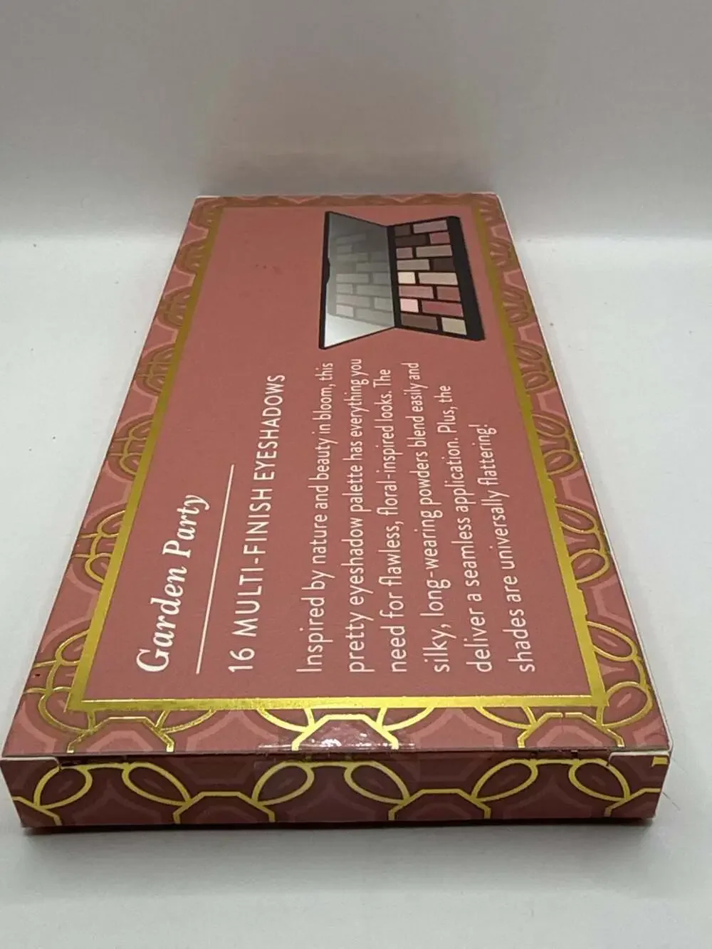 Laura Geller Garden Party In Full Bloom 16 Multi-Finish Eyeshadow Palette